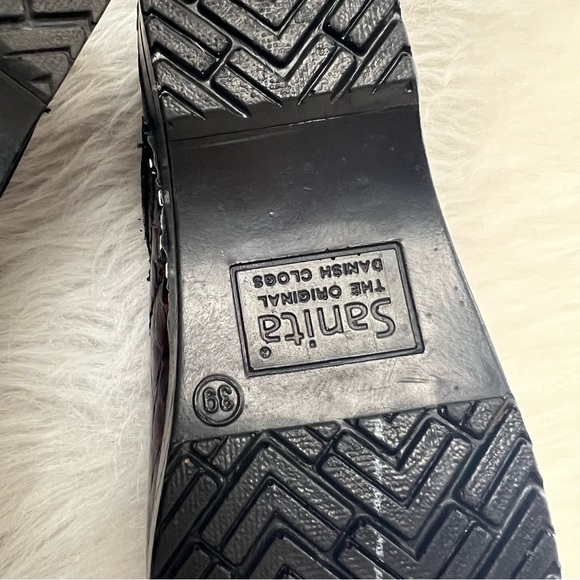 Sanita Pro. Patent Danish clogs burgundy embossed croc - Picture 11 of 16